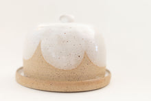 Load image into Gallery viewer, miss betty: scalloped top butter dish