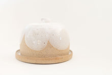 Load image into Gallery viewer, miss betty: scalloped top butter dish