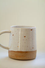 Load image into Gallery viewer, miss henrietta lovey