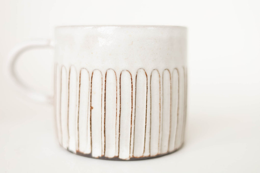 miss charlotte (dark) : handmade fluted ceramic mug