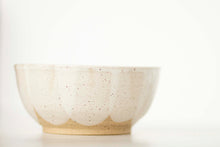 Load image into Gallery viewer, miss anna medium bowls with scallops *handmade ceramic bowls*
